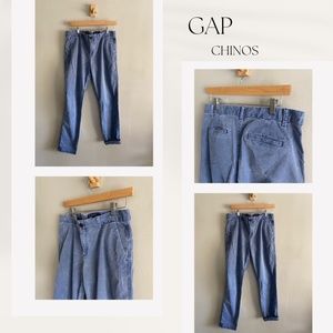 GAP Chinos